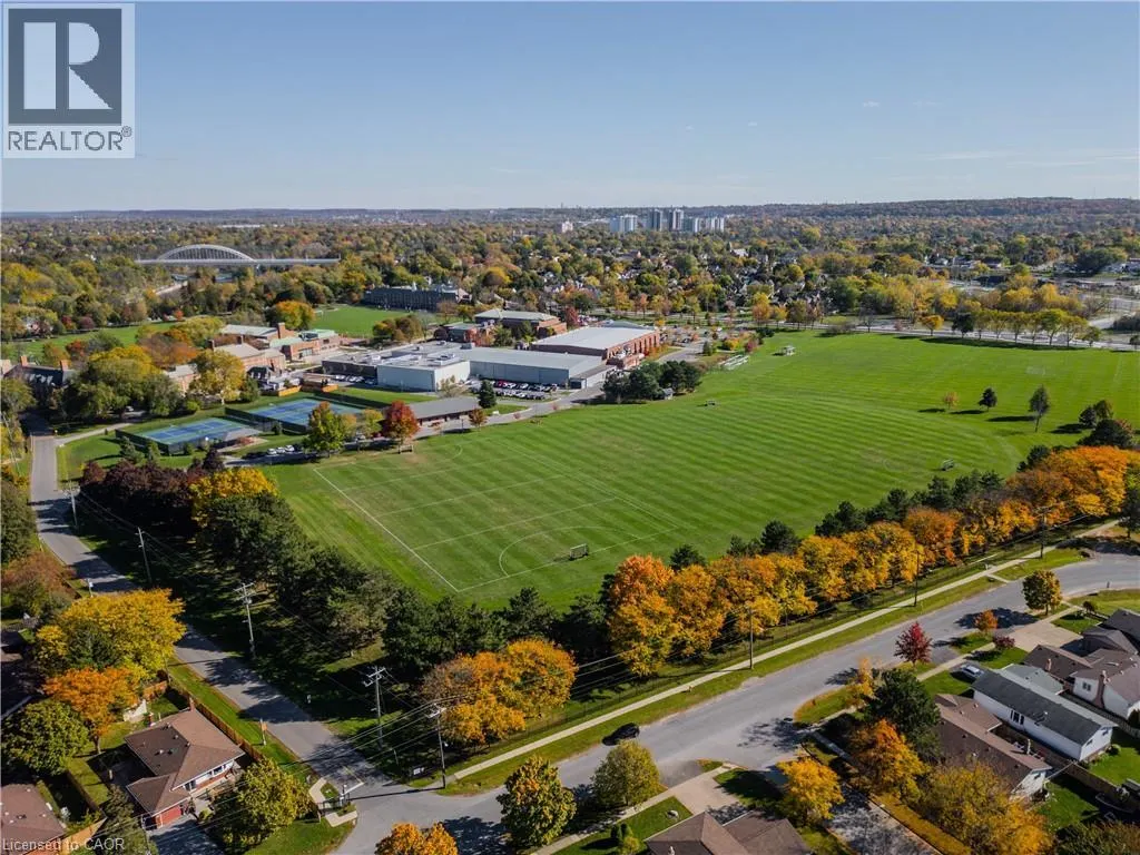 12 RIDLEY HEIGHTS Drive