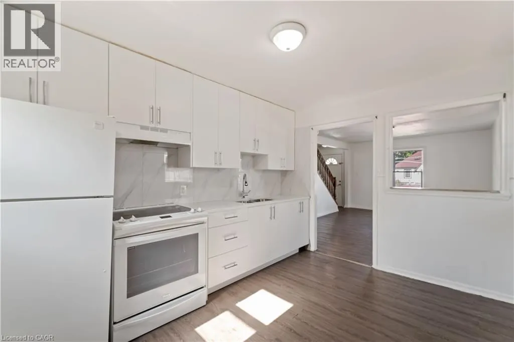 1788 BARTON Street E