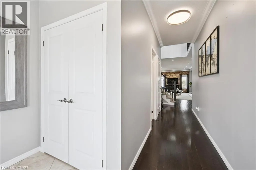 267 HARDCASTLE Drive