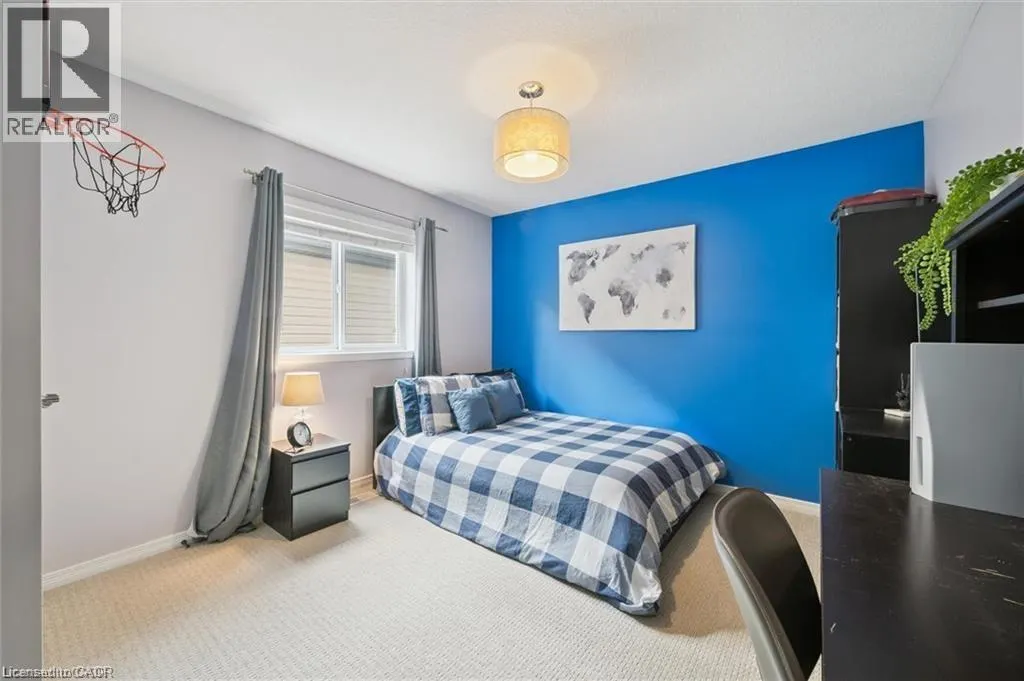 267 HARDCASTLE Drive