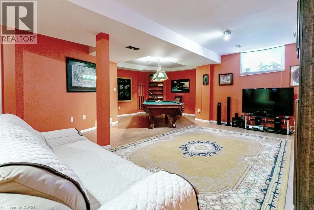 54 FALCONRIDGE Drive