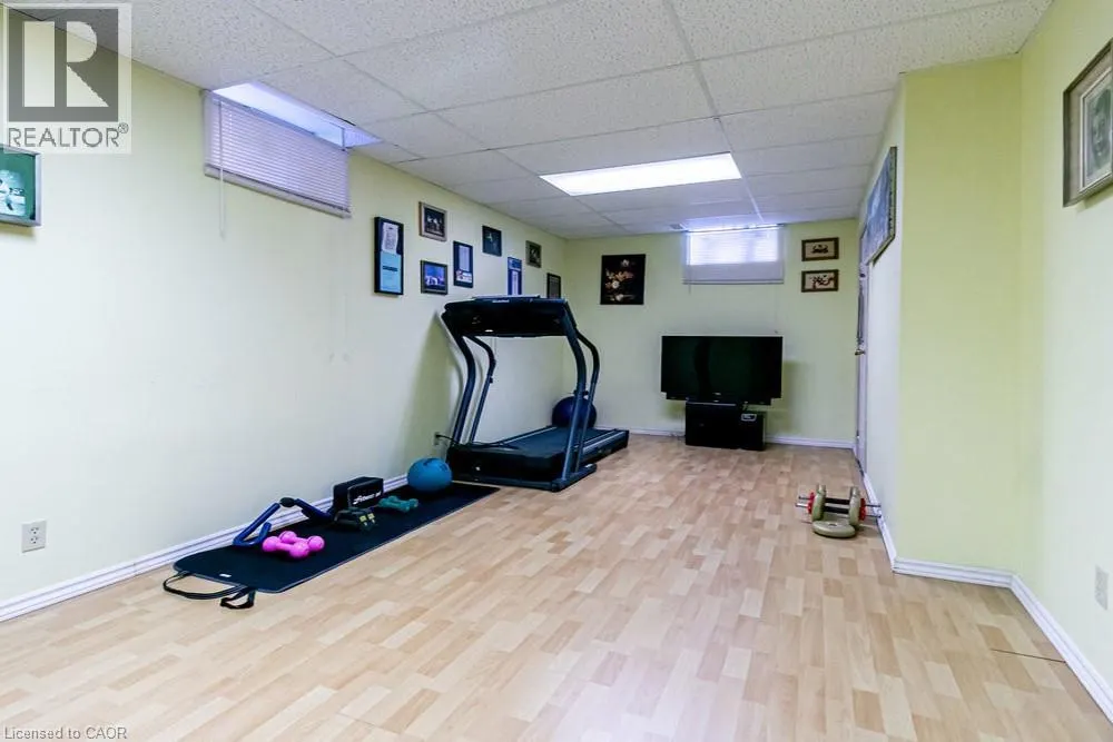 54 FALCONRIDGE Drive