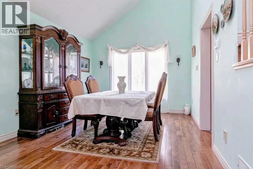 54 FALCONRIDGE Drive