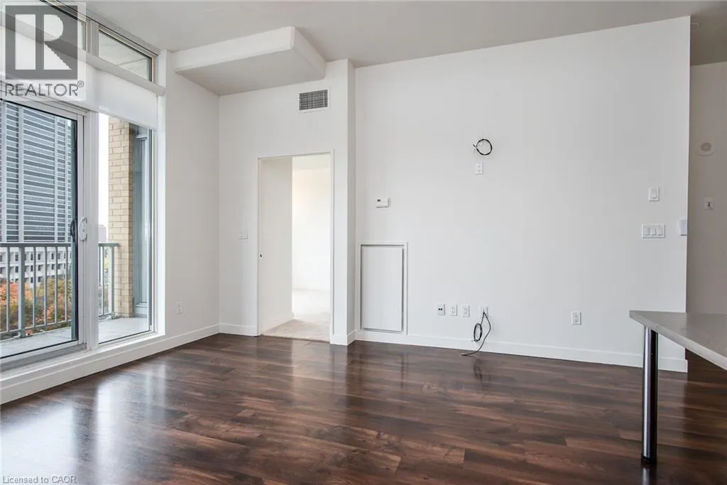 191 KING Street S Unit# 807, #807