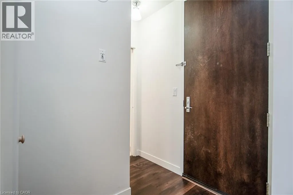 191 KING Street S Unit# 807, #807