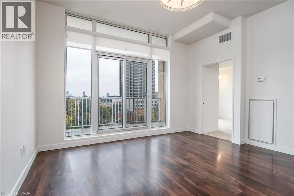 191 KING Street S Unit# 807, #807