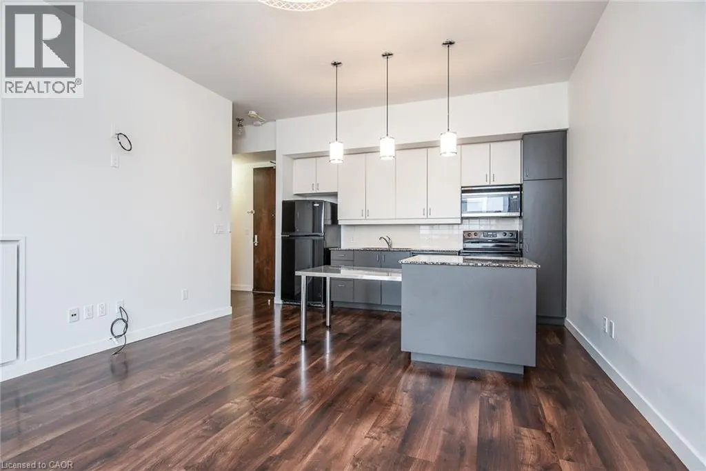 191 KING Street S Unit# 807, #807