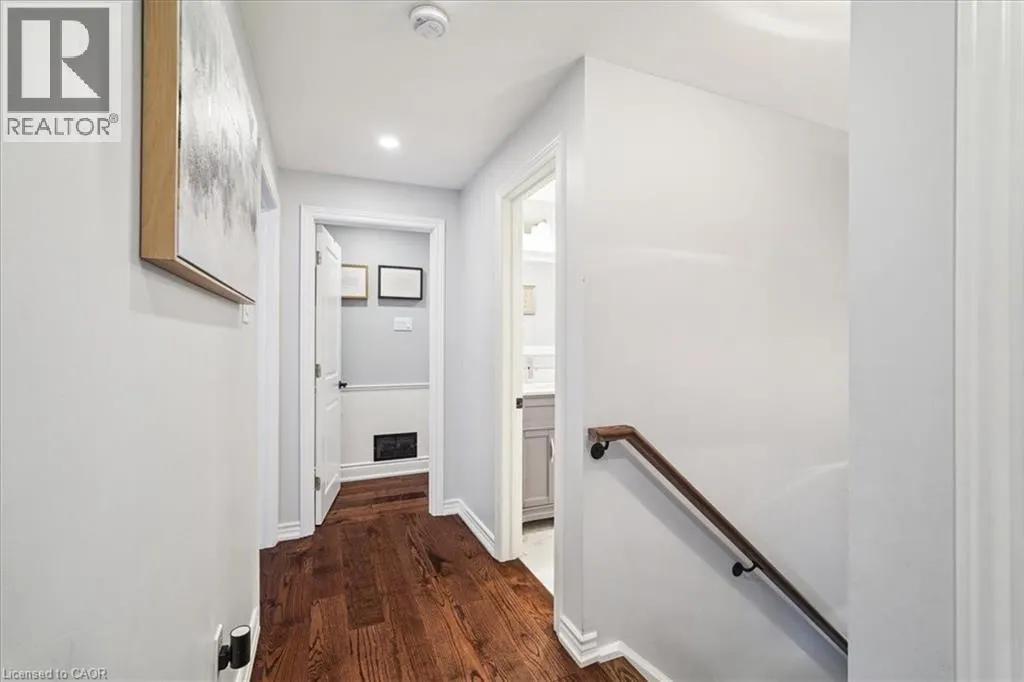 1923 STEEPBANK Crescent