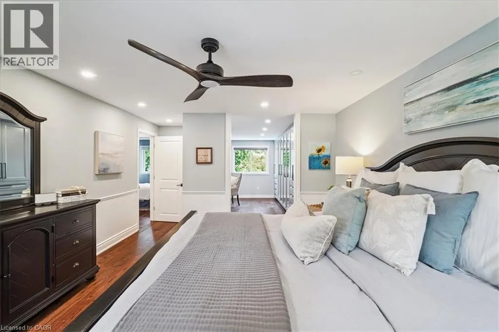 1923 STEEPBANK Crescent