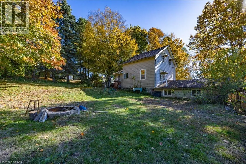 17 W MECHANIC Street W