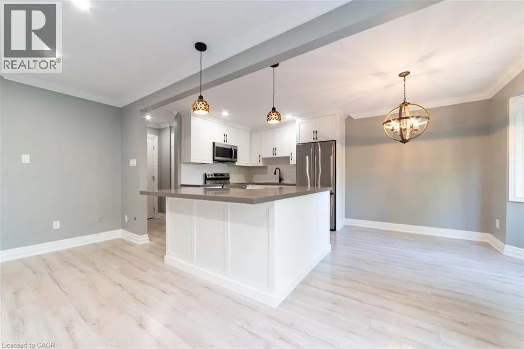 1011 WHITE OAK Drive Unit# 2, #2