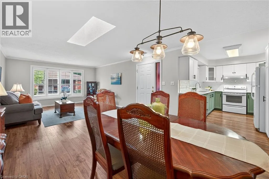 20 COURTLAND Drive Unit# 2, #2