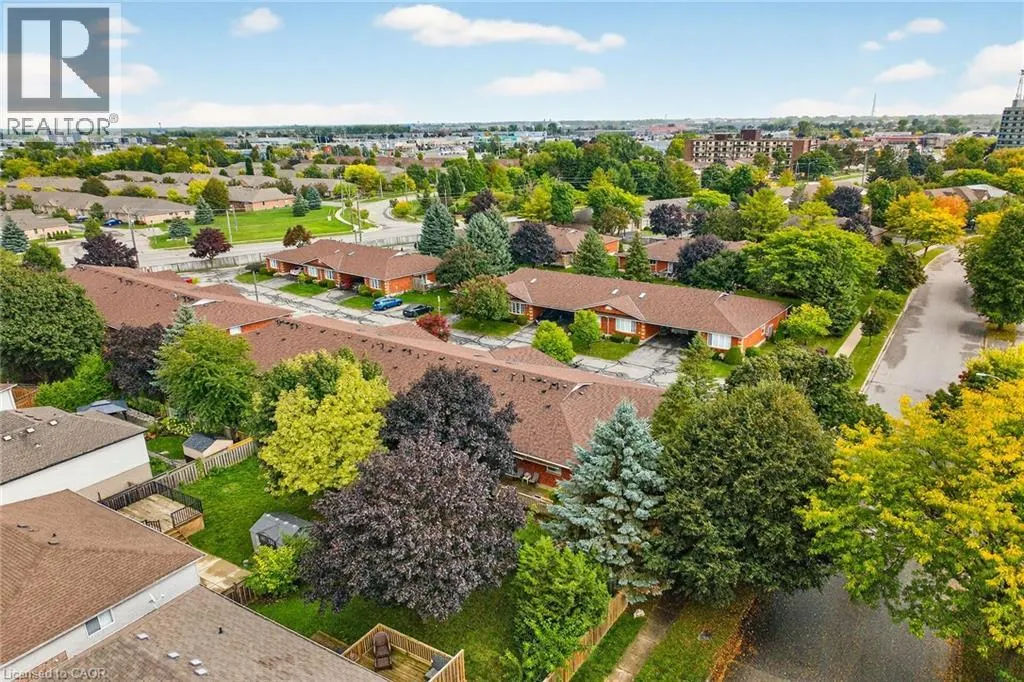 20 COURTLAND Drive Unit# 2, #2