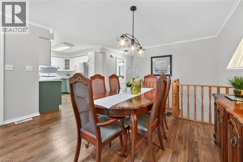 20 COURTLAND Drive Unit# 2, #2