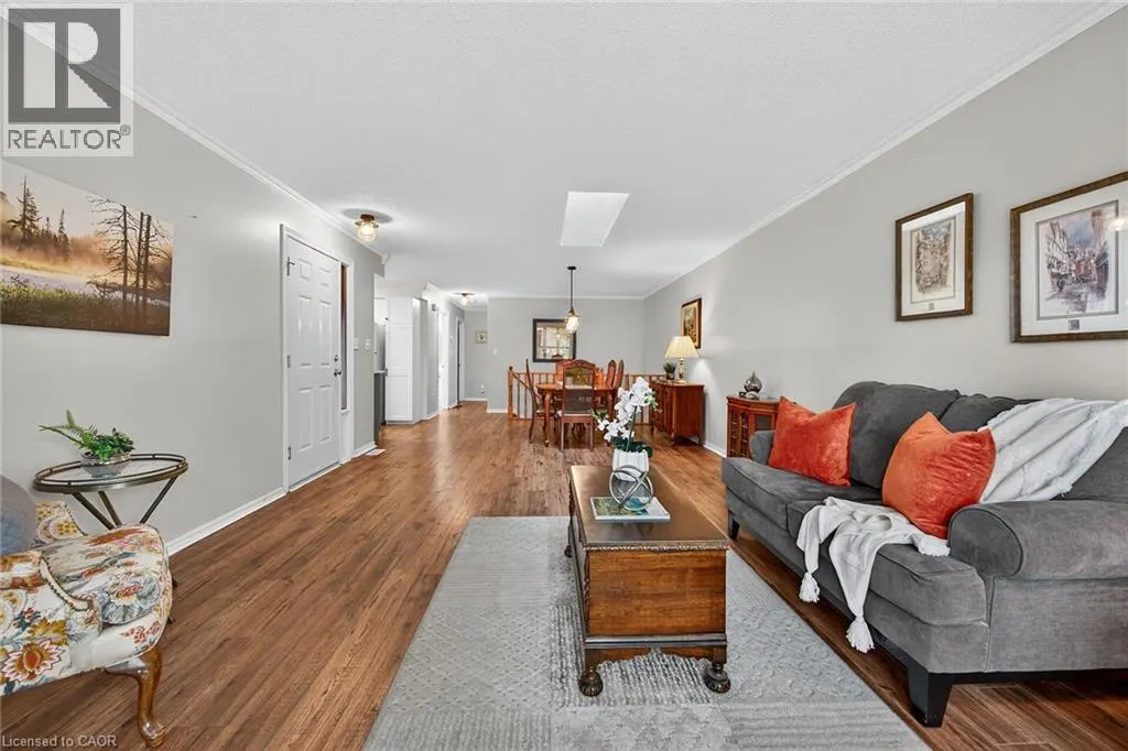 20 COURTLAND Drive Unit# 2, #2