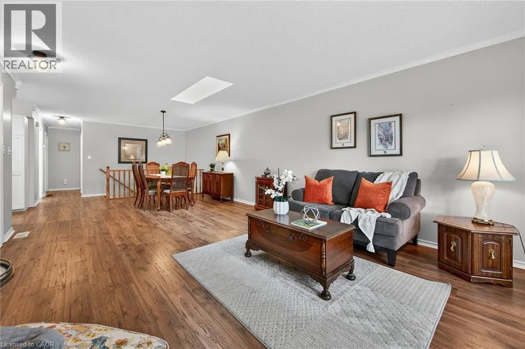 20 COURTLAND Drive Unit# 2, #2