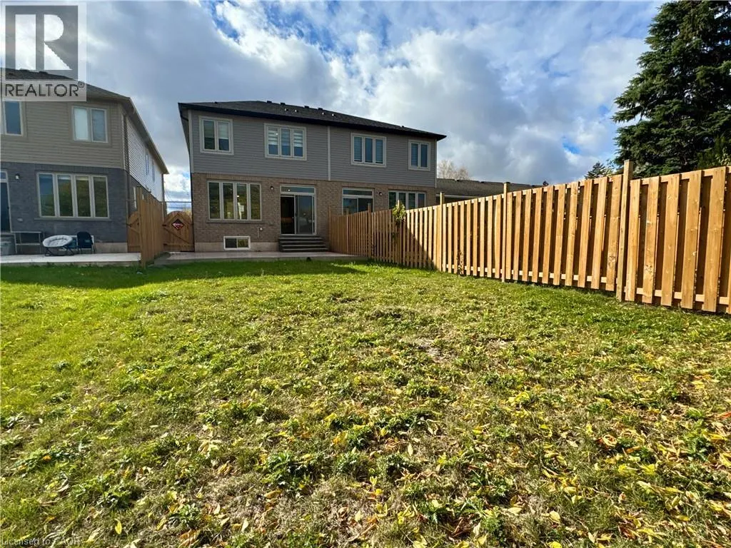 185 1/2 FEDERAL Street