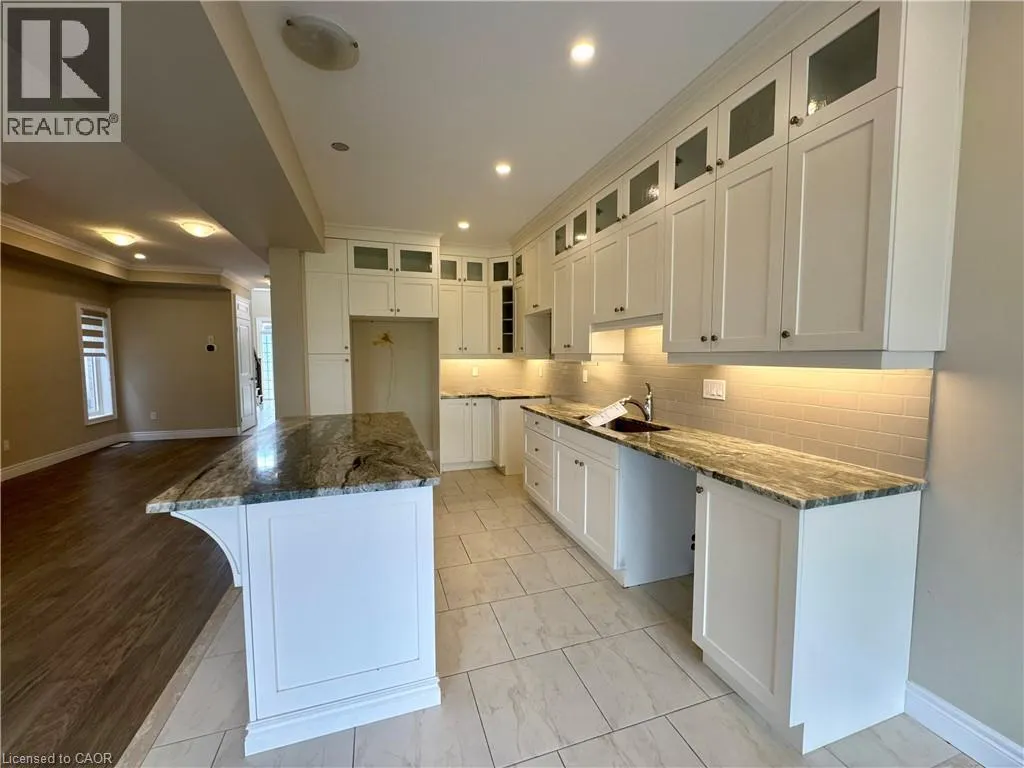 185 1/2 FEDERAL Street