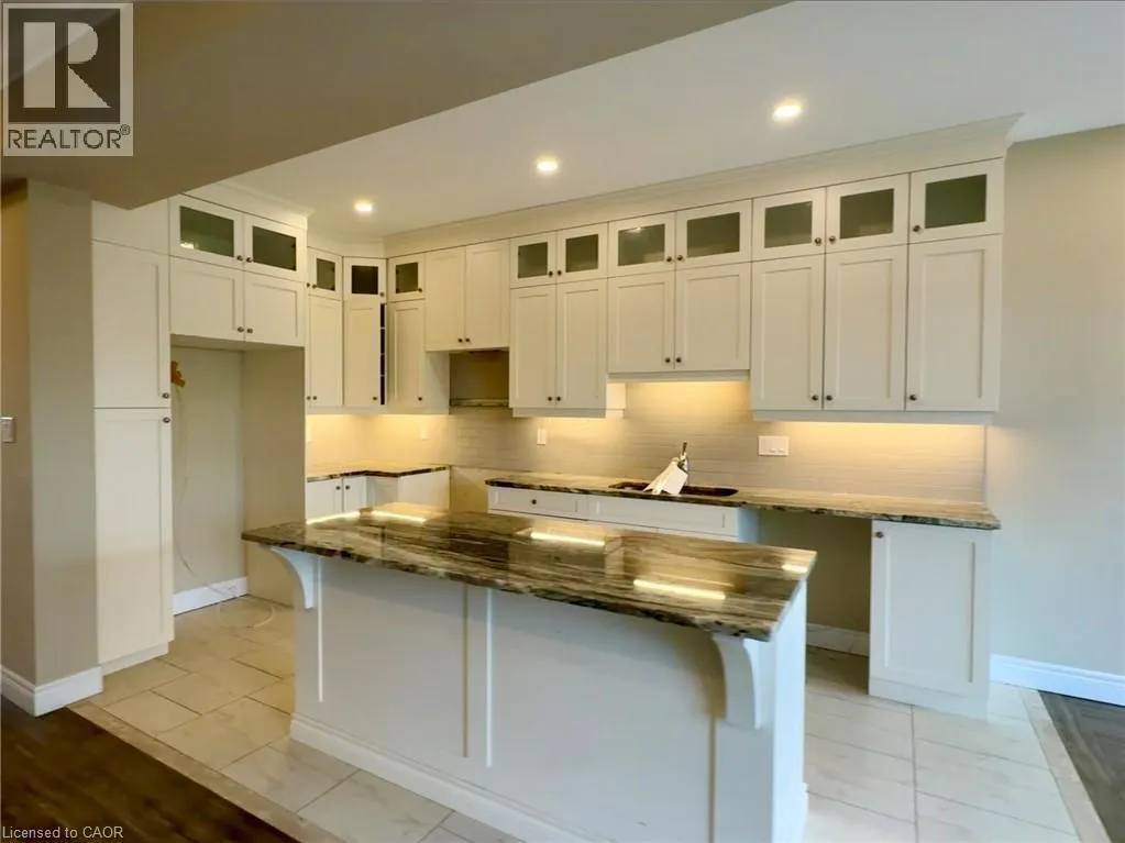 185 1/2 FEDERAL Street