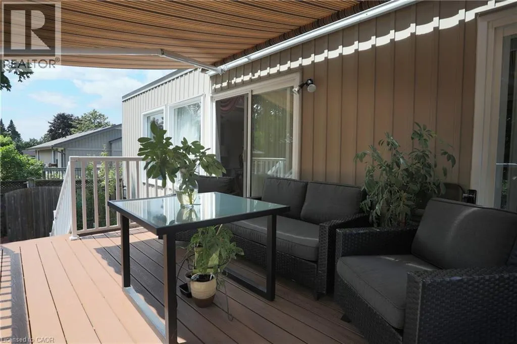 107 ROSENEATH Crescent