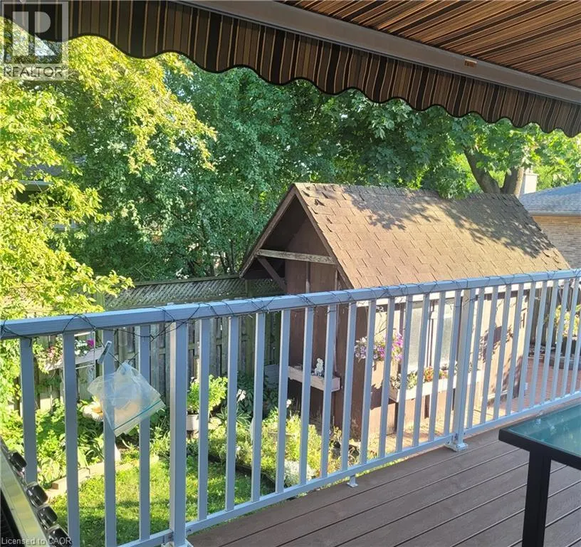 107 ROSENEATH Crescent