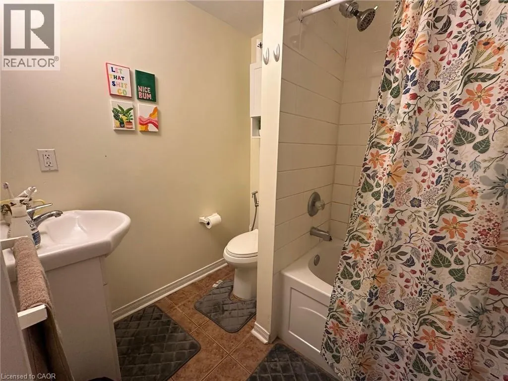 242 FARLEY Drive Unit# Lower, #Lower