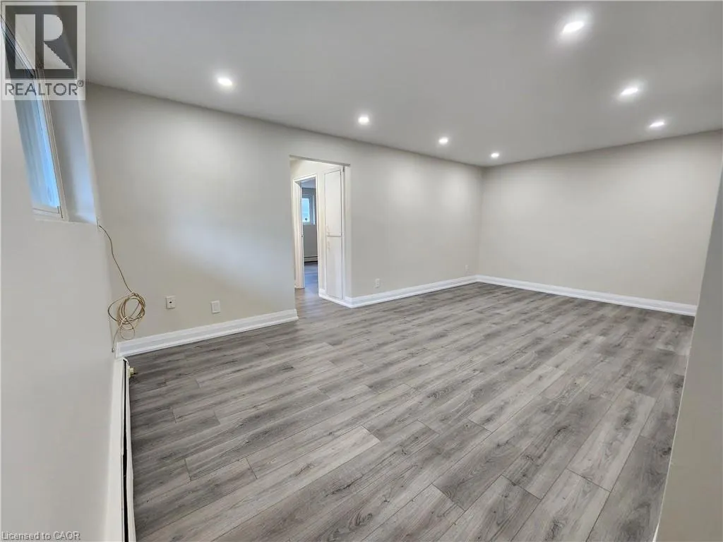 2 NORMANDY Drive Unit# 3, #3