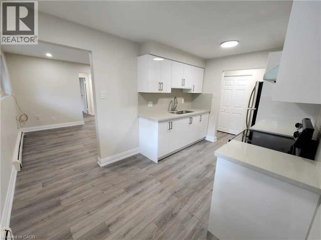 2 NORMANDY Drive Unit# 3, #3