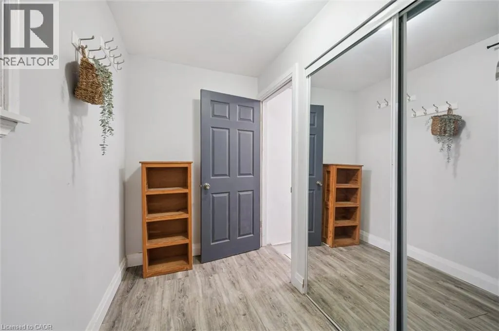 145 BRIDGEPORT Road E