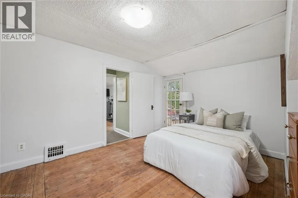 145 BRIDGEPORT Road E