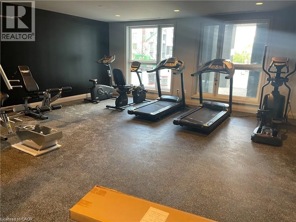 95 DUNDAS Street W Unit# 202, #202