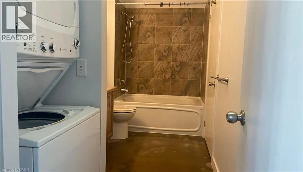 66 BAY Street S Unit# 715, #715