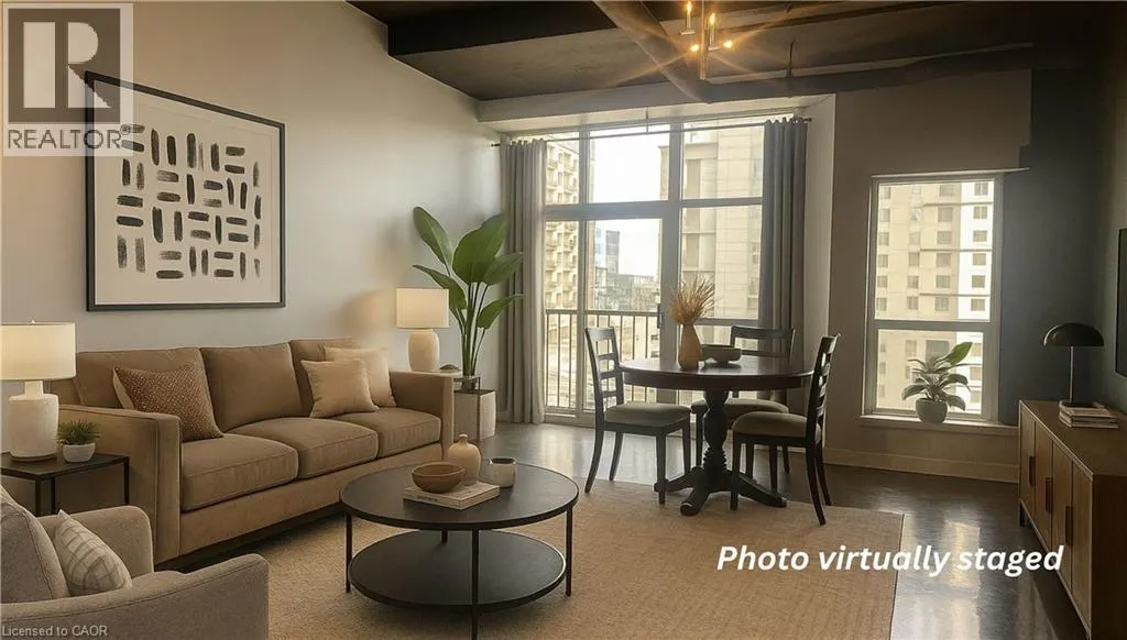 66 BAY Street S Unit# 715, #715