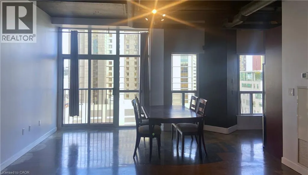 66 BAY Street S Unit# 715, #715