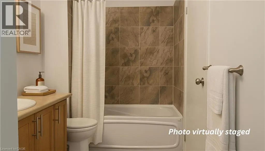 66 BAY Street S Unit# 715, #715