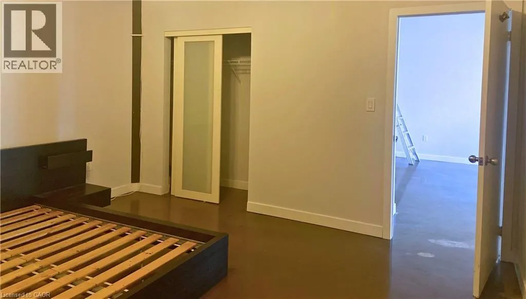 66 BAY Street S Unit# 715, #715