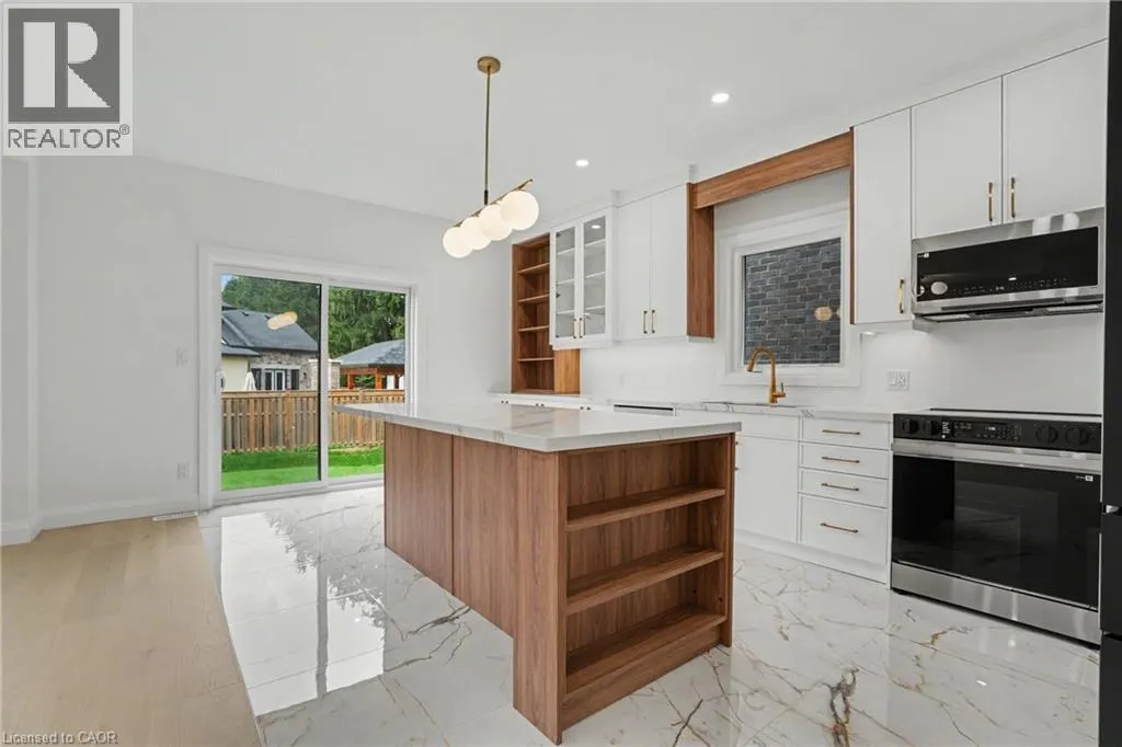 386 SOUTHCOTE Road