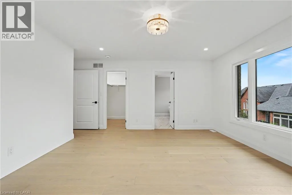 386 SOUTHCOTE Road