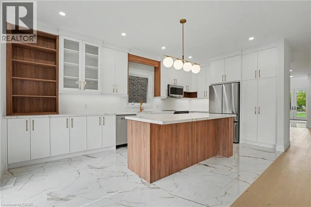 386 SOUTHCOTE Road