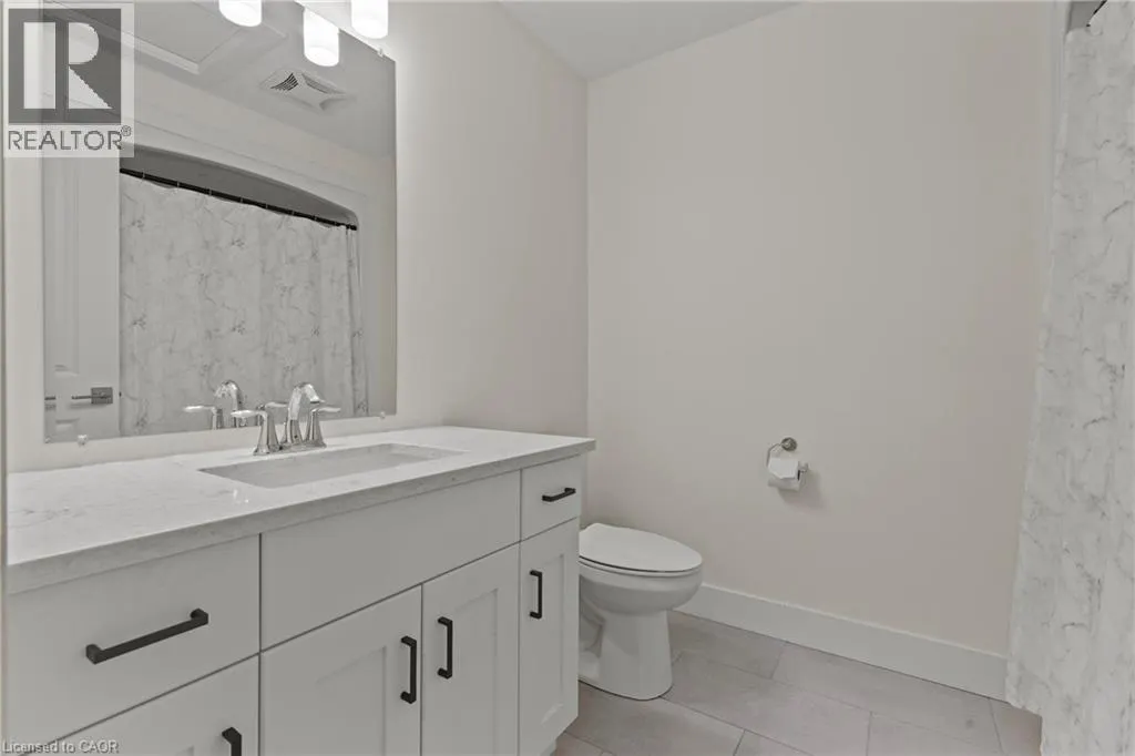744 NELSON Street W Unit# 31 #31