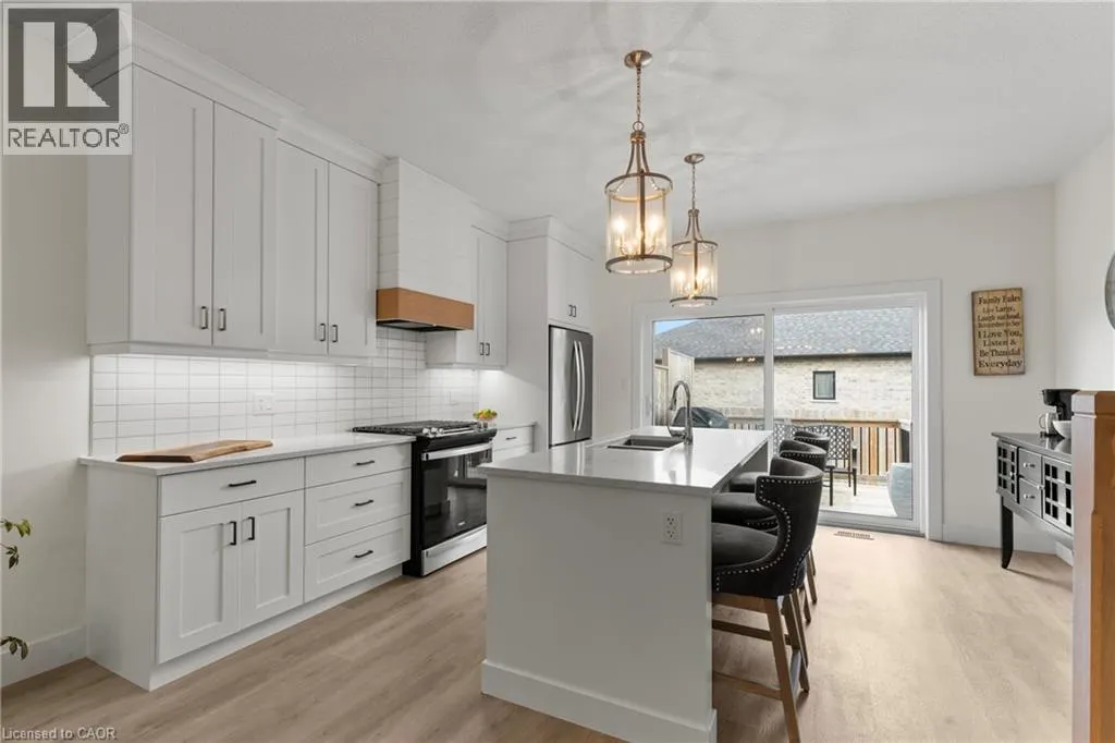 744 NELSON Street W Unit# 31 #31