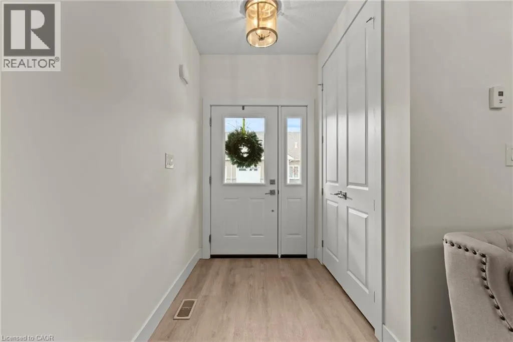 744 NELSON Street W Unit# 31 #31