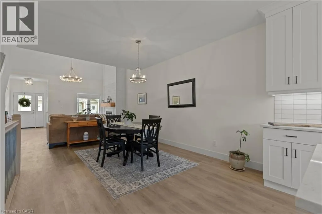 744 NELSON Street W Unit# 31 #31