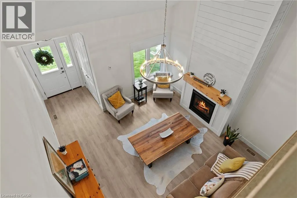 744 NELSON Street W Unit# 31 #31