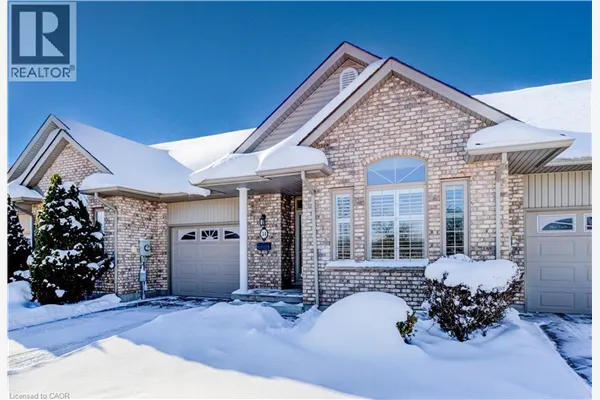 34 LIVINGSTON Boulevard Unit# 15 #15