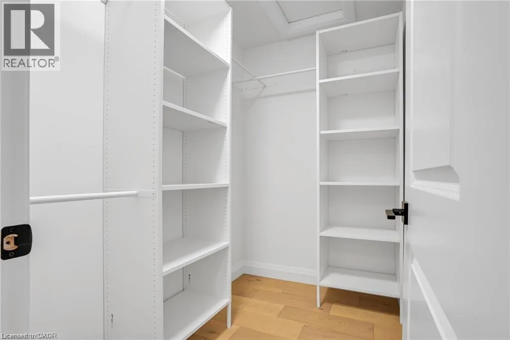 382 SOUTHCOTE Road
