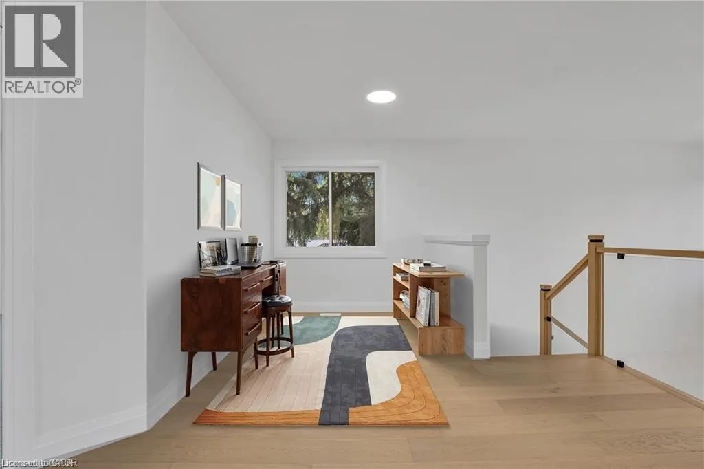 382 SOUTHCOTE Road