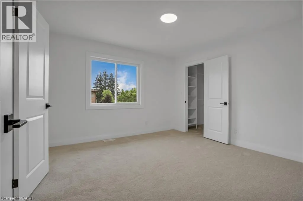 382 SOUTHCOTE Road