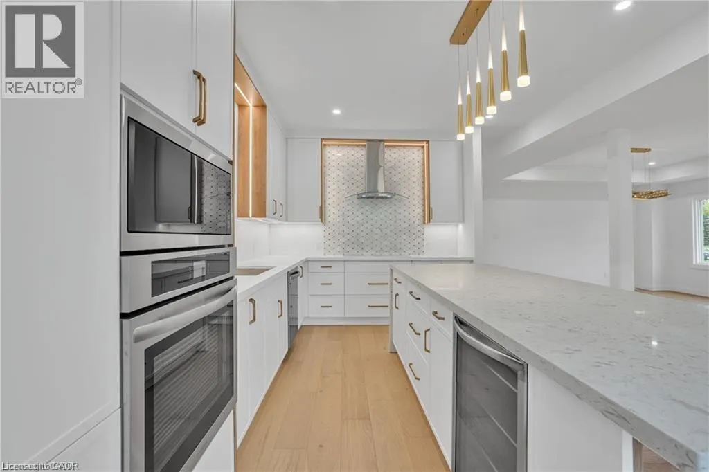 382 SOUTHCOTE Road
