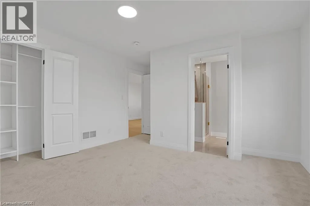 382 SOUTHCOTE Road